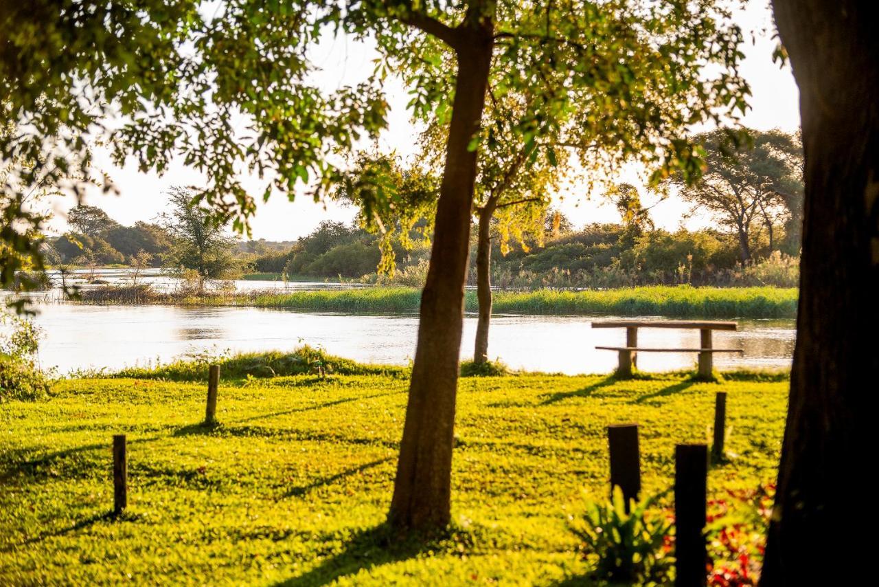 Zambezi Mubala Campsite Katima Mulilo Eksteriør billede